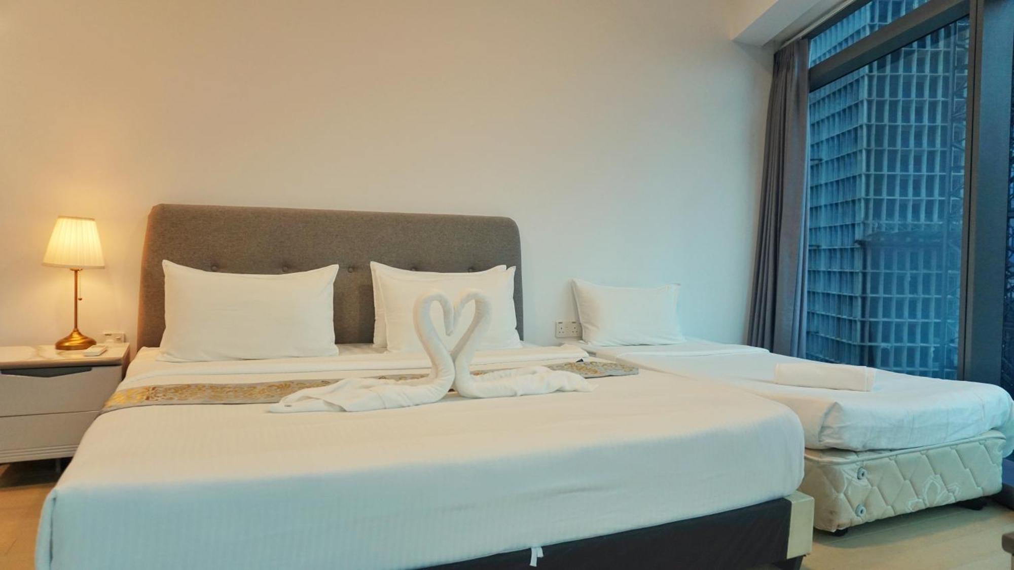 Moonway Suites At Eaton Klcc Куала-Лумпур Екстер'єр фото