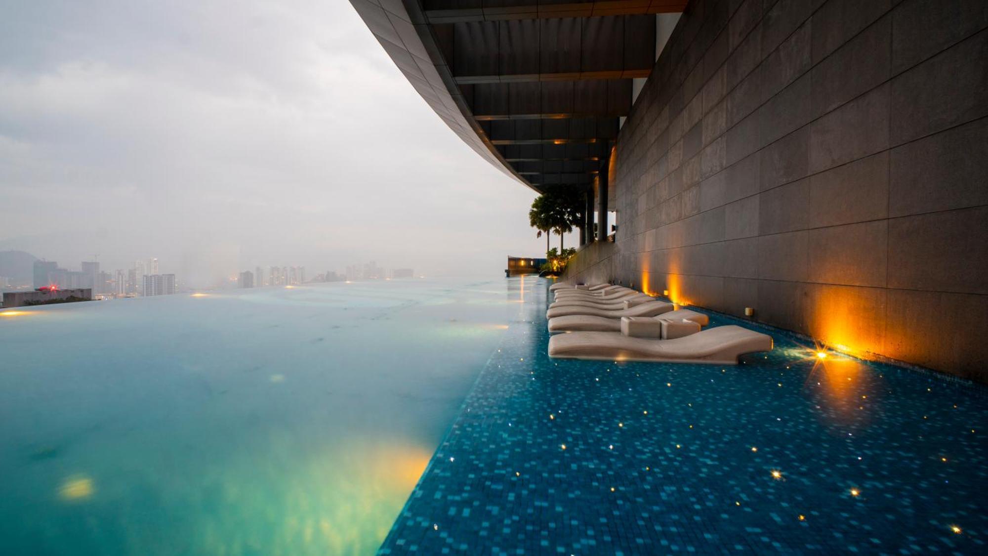 Moonway Suites At Eaton Klcc Куала-Лумпур Екстер'єр фото