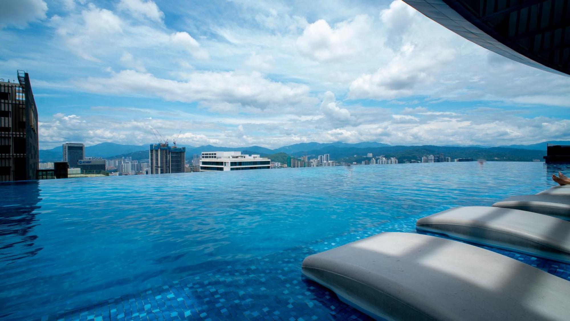 Moonway Suites At Eaton Klcc Куала-Лумпур Екстер'єр фото